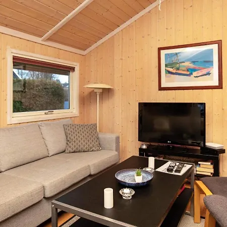 Three-bedroom Holiday In Jaegerspris 1 別荘
